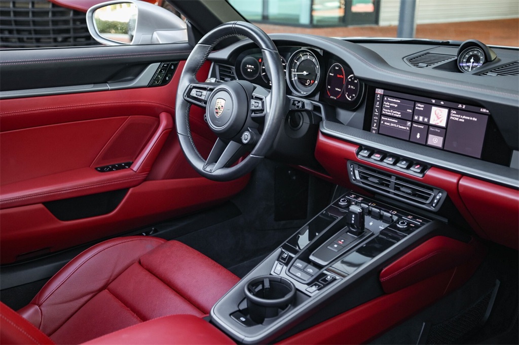 Used 2021 GT Silver Metallic Porsche Carrera S image 41