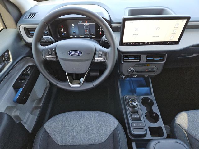 2025 Ford Maverick XLT photo 3