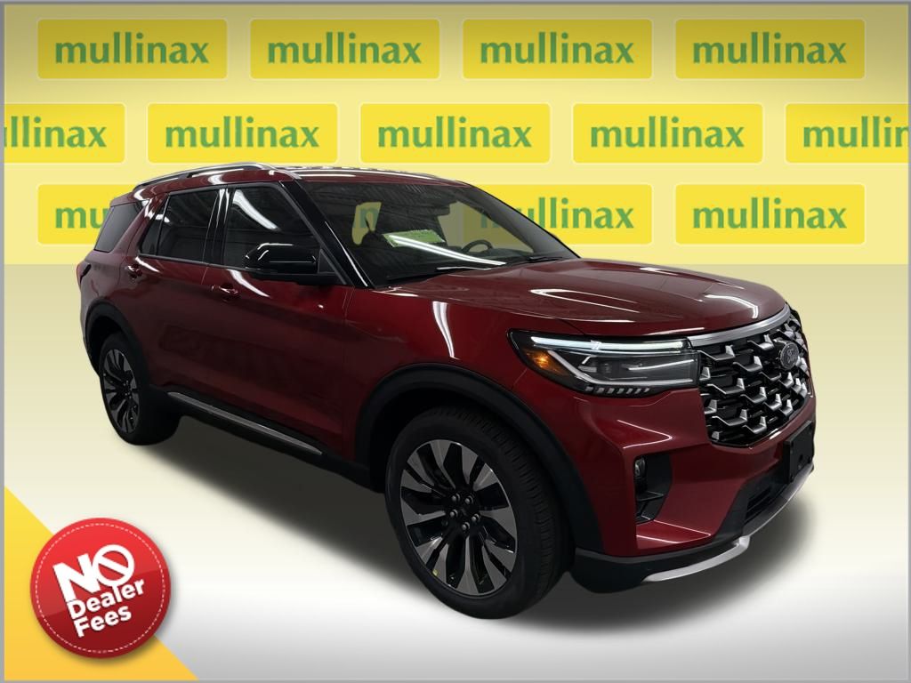 2026 Ford Explorer Platinum's photo