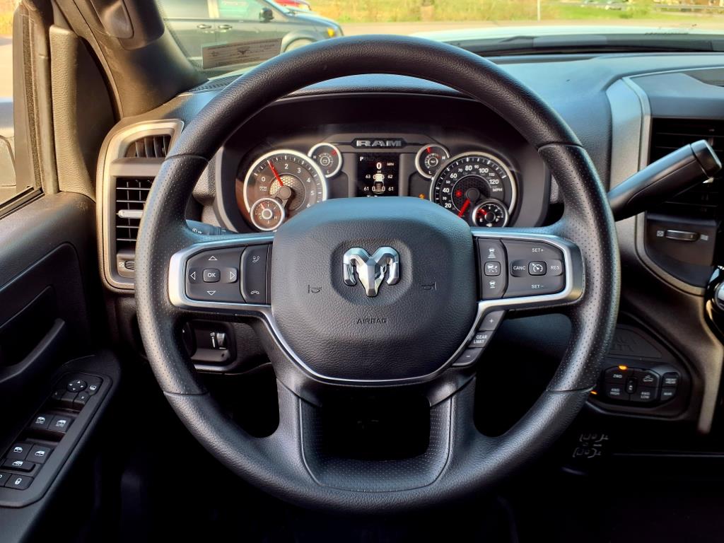 2025 Ram 2500 Tradesman photo 10