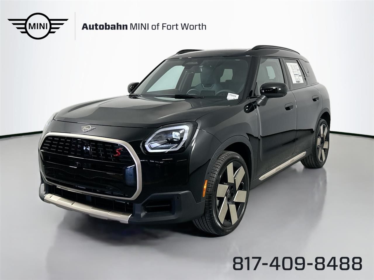 2025 MINI Countryman S's photo
