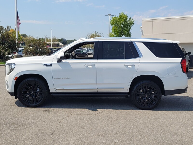 2021 Gmc Yukon Denali photo 3