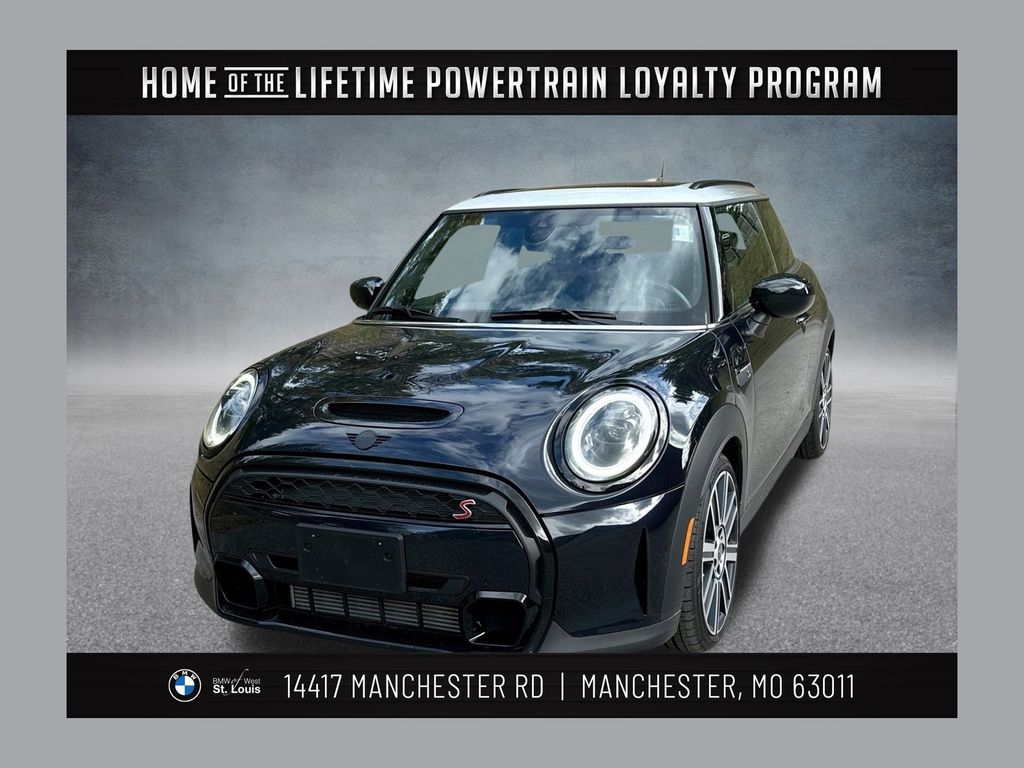 2024 MINI Hardtop 2 Door S's photo