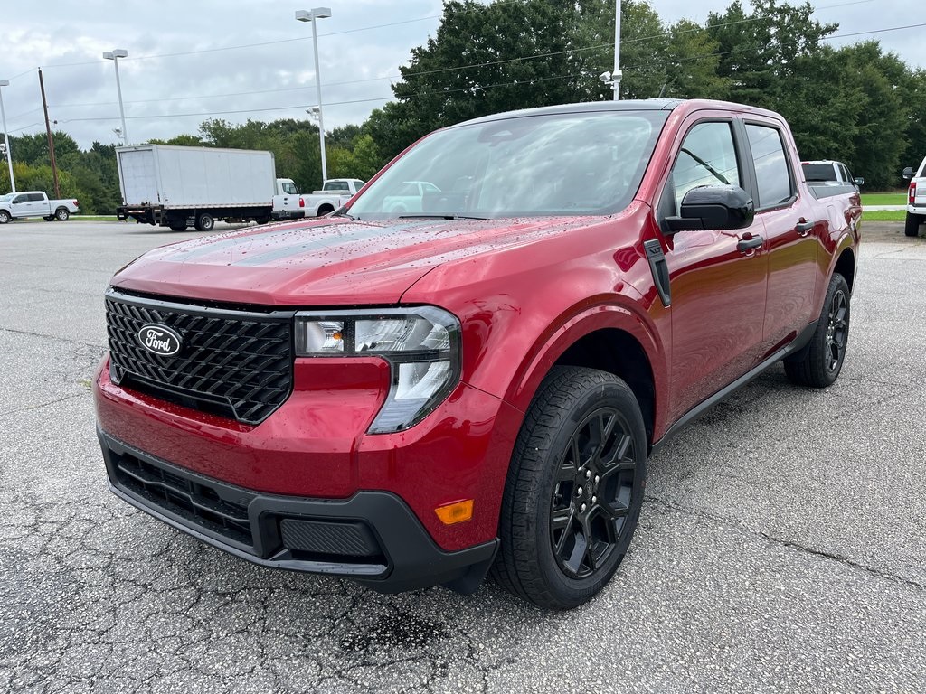 2025 Ford Maverick XLT's photo