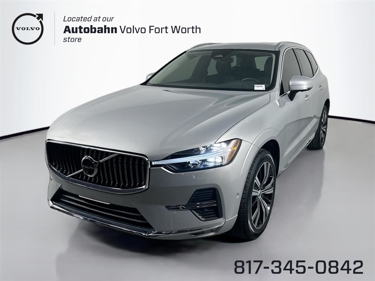 2023 Volvo XC60 Plus's photo