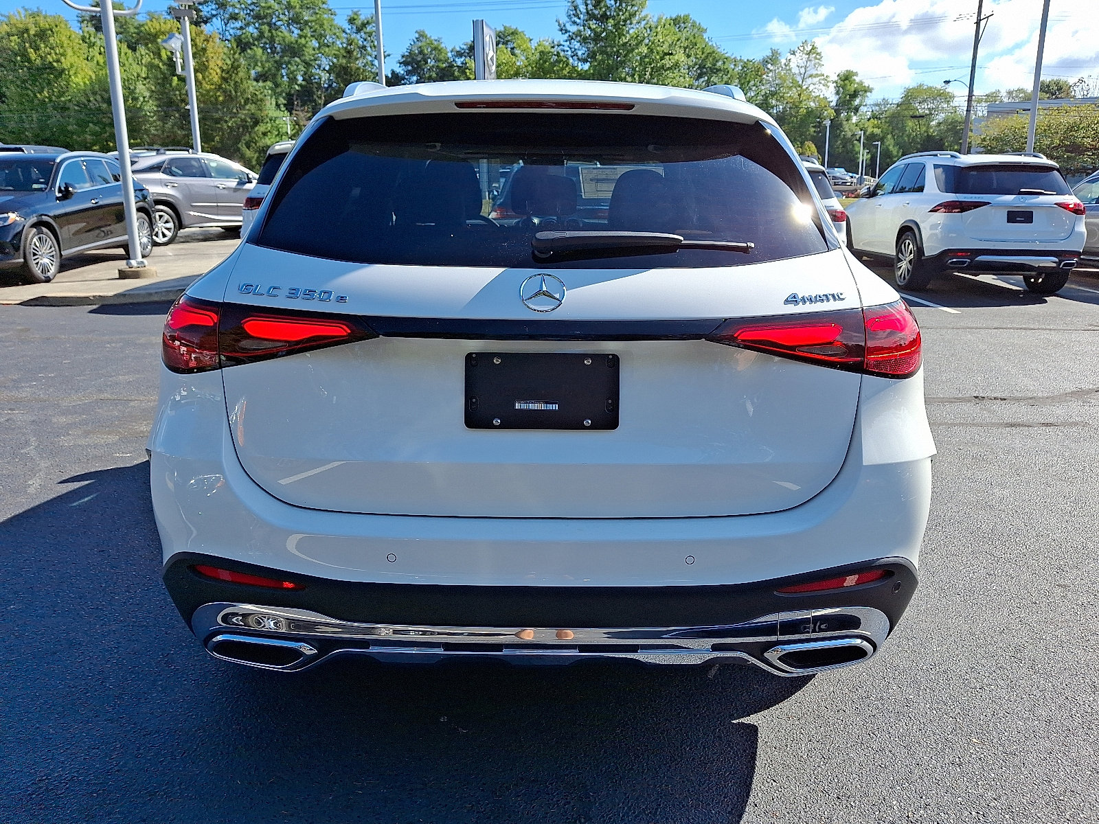 2026 Mercedes Benz GLC 350e 4MATIC photo 4