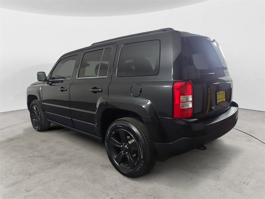 2011 Jeep Patriot Latitude photo 3