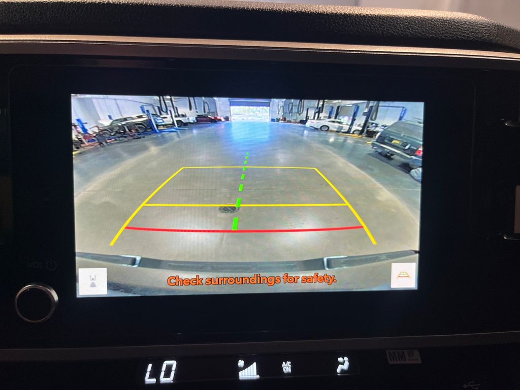 2025 Toyota Tundra SR5 photo 34