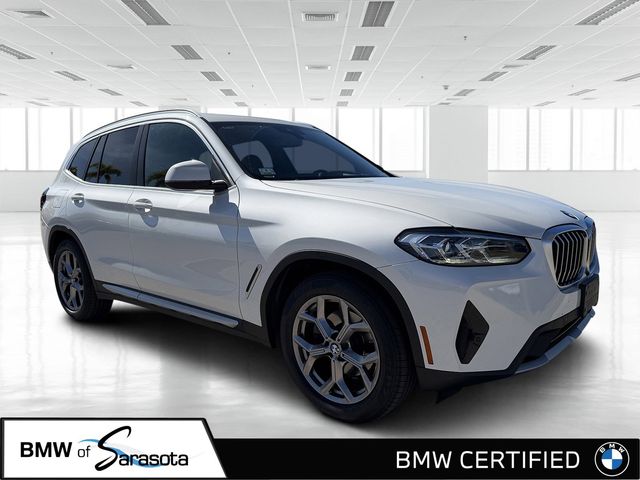2022 BMW X3 30i's photo