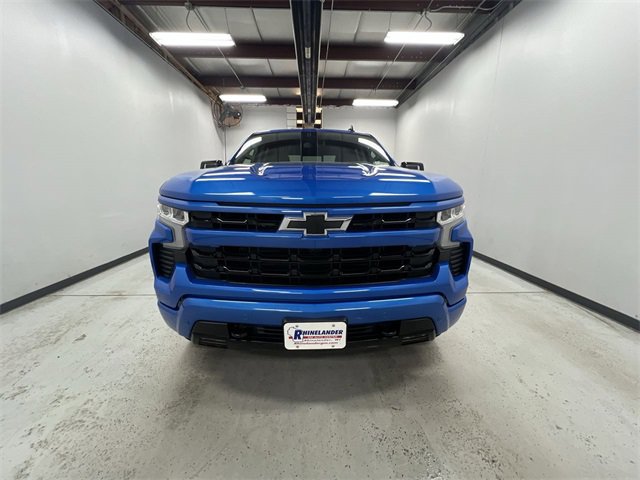 2025 Chevrolet Silverado 1500 RST photo 3