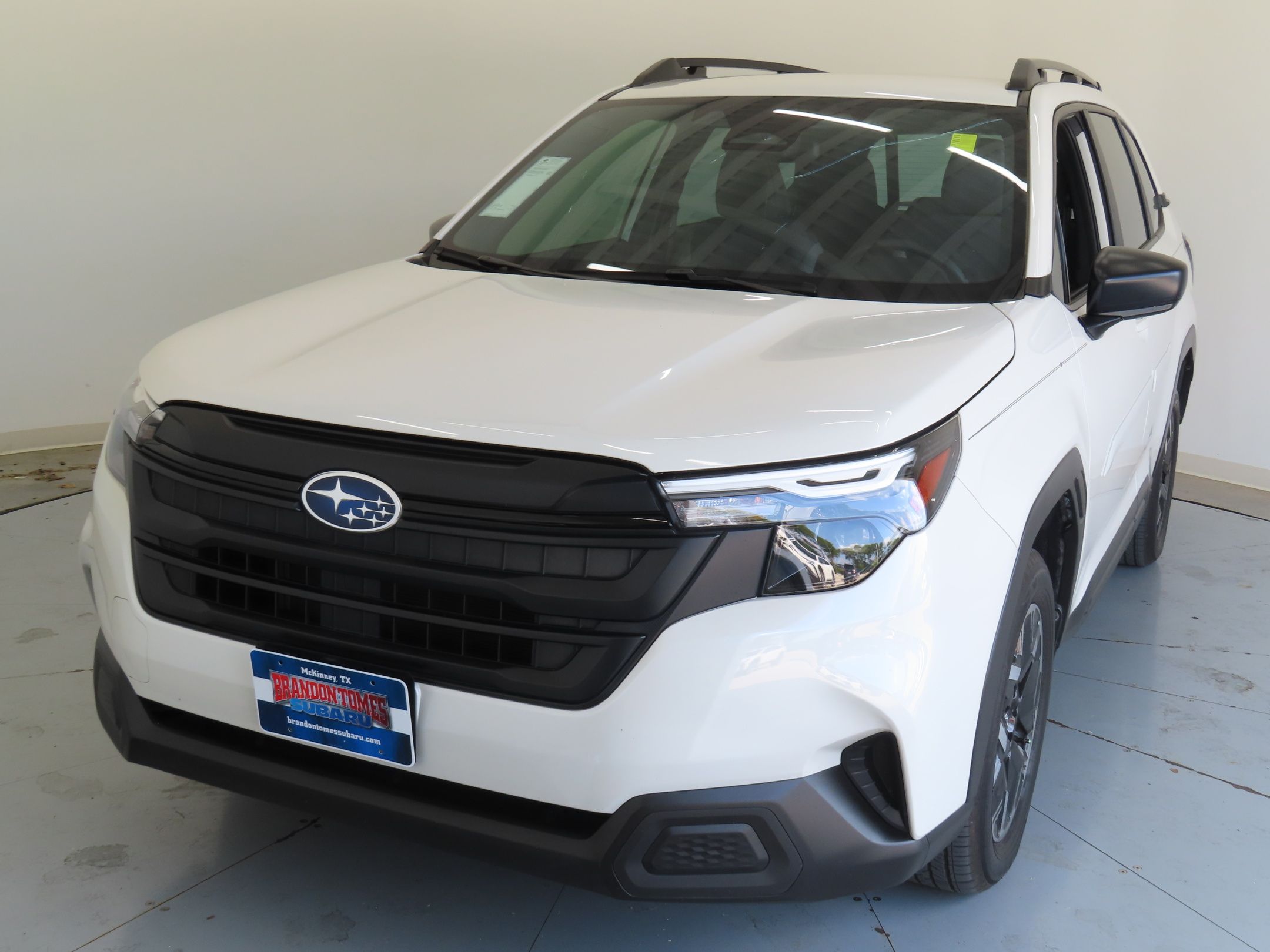2025 Subaru Forester Base photo 7