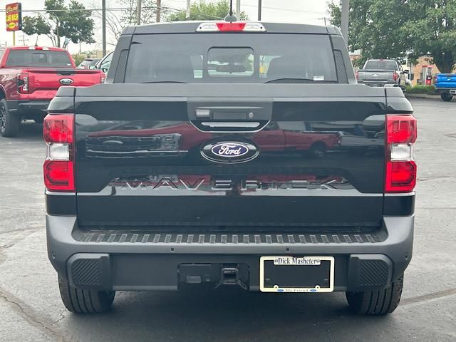 2025 Ford Maverick Lariat photo 6
