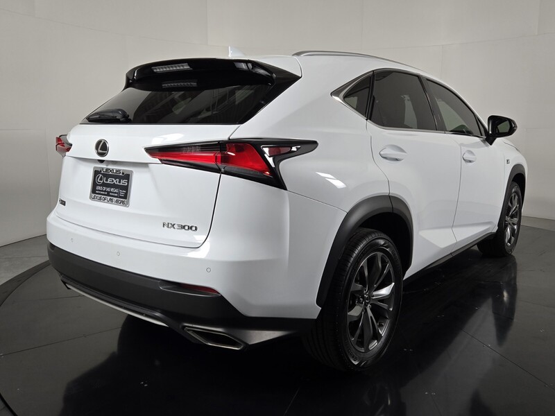 2021 Lexus NX 300 F SPORT photo 3