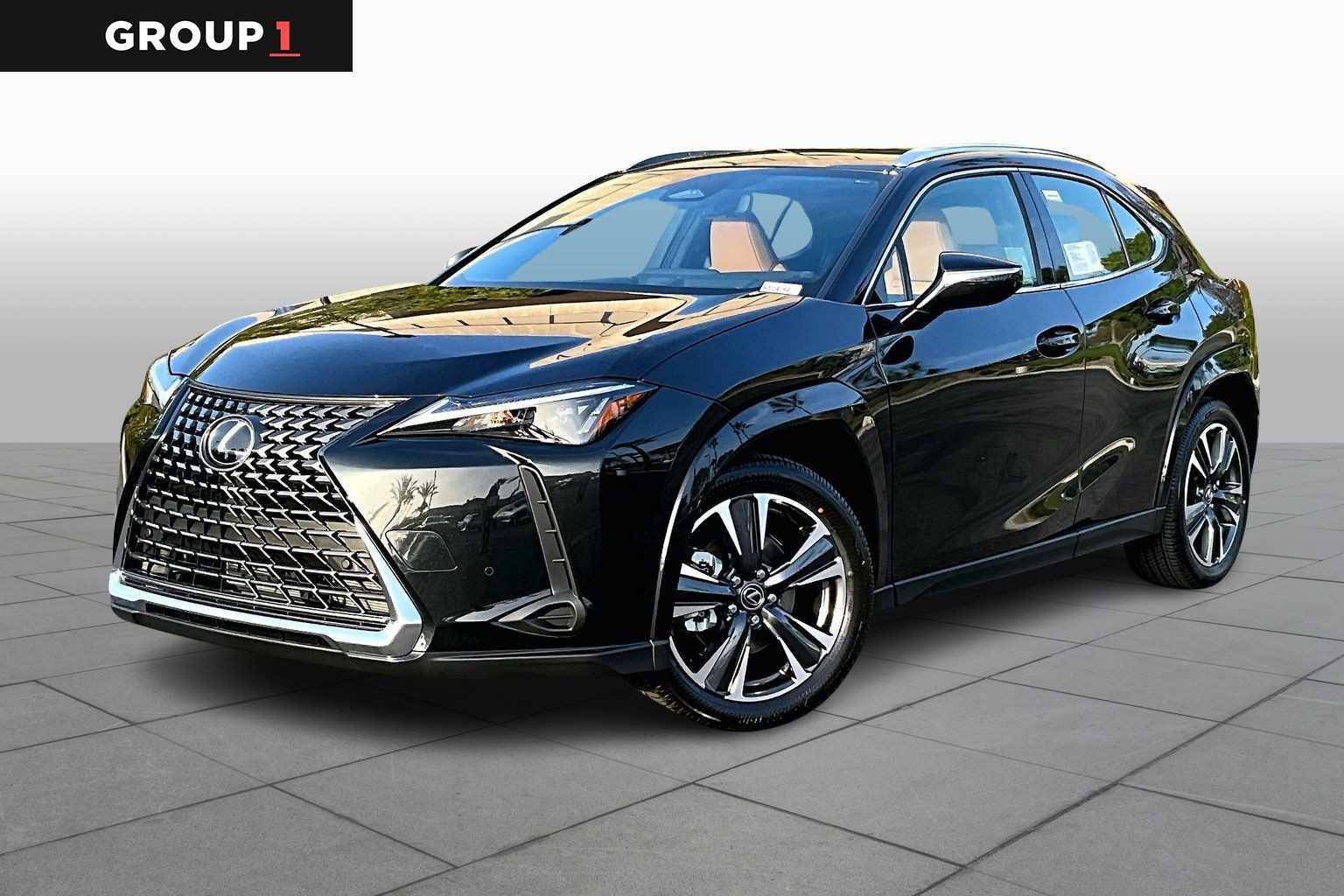 2025 Lexus UX Hybrid 300h Premium's photo