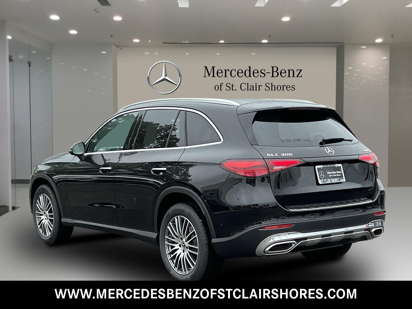 2025 Mercedes Benz GLC 300 4MATIC photo 2