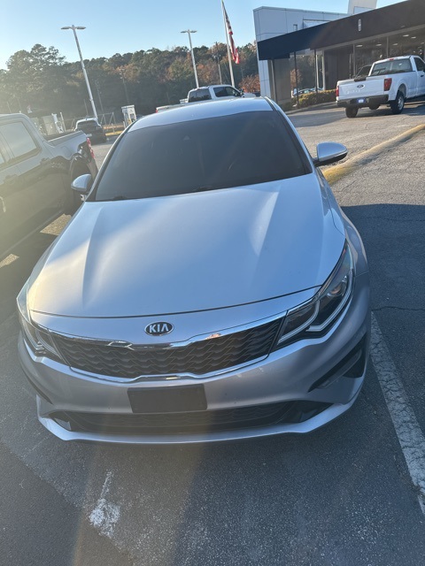 2019 Kia Optima LX photo 2