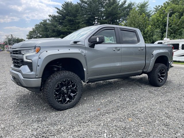 2025 Chevrolet Silverado 1500 RST photo 3