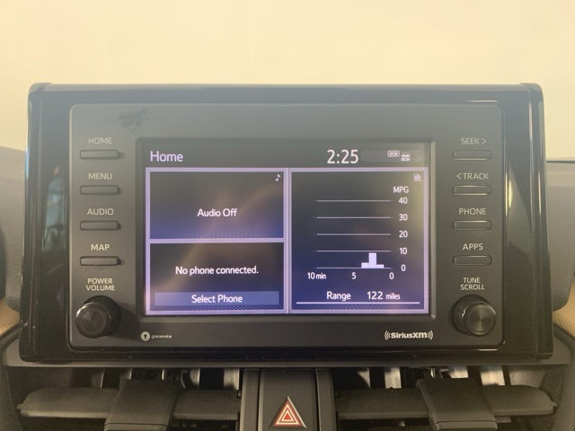 2022 Toyota RAV4 LE photo 19