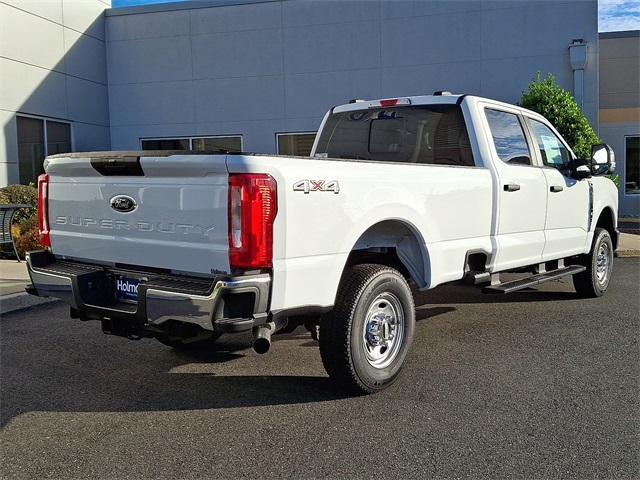 2026 Ford F-350 photo 4