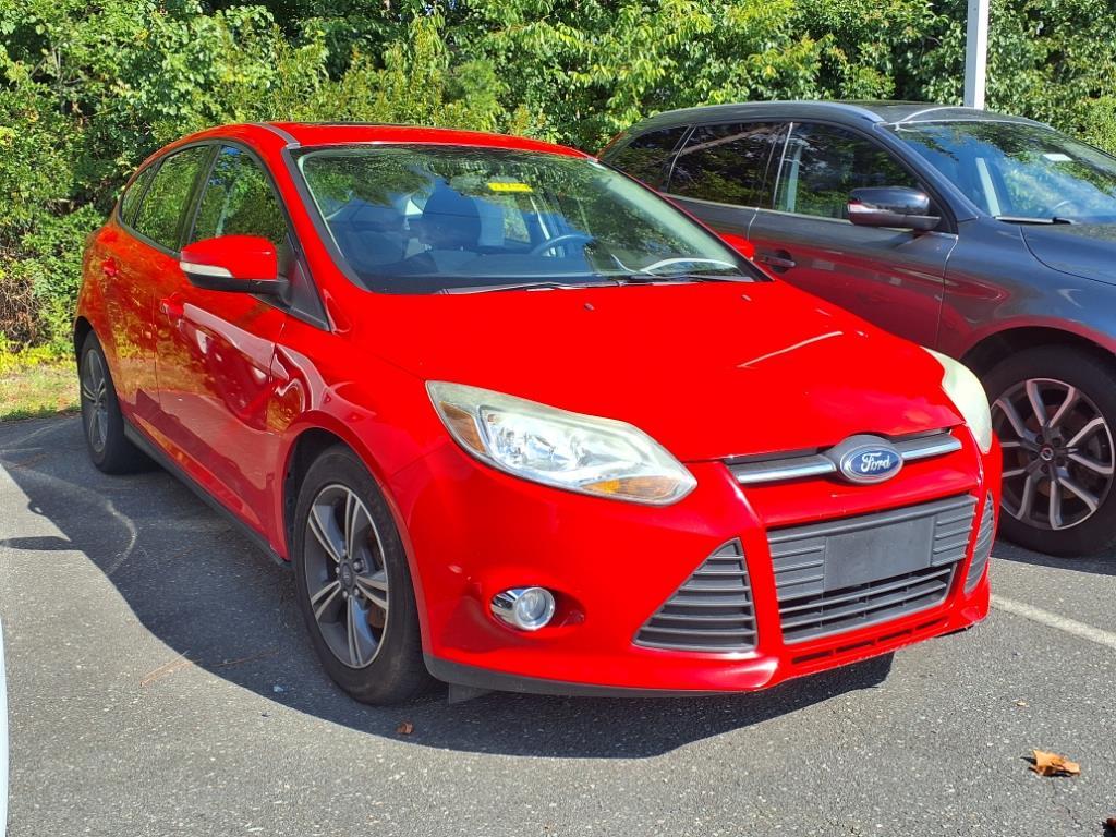 2014 Ford Focus SE photo 3