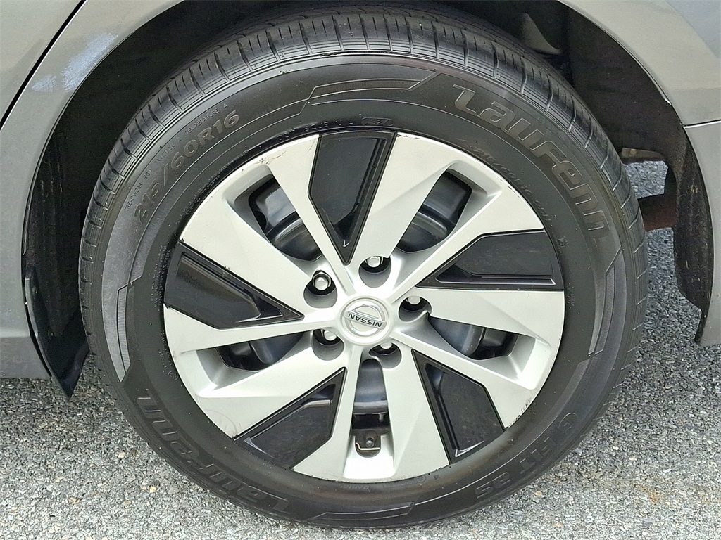 2020 Nissan Altima 2.5 S photo 25