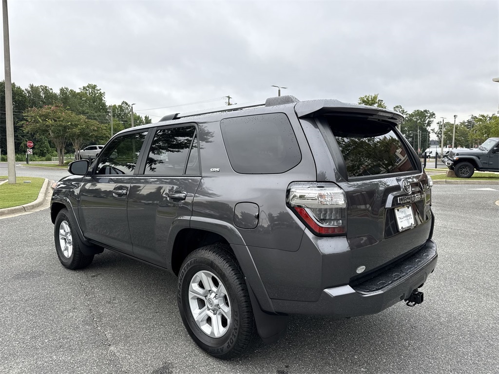 2022 Toyota 4Runner SR5 Premium photo 5