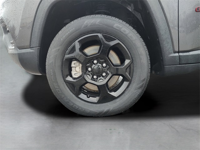 2023 Jeep Compass Trailhawk photo 8