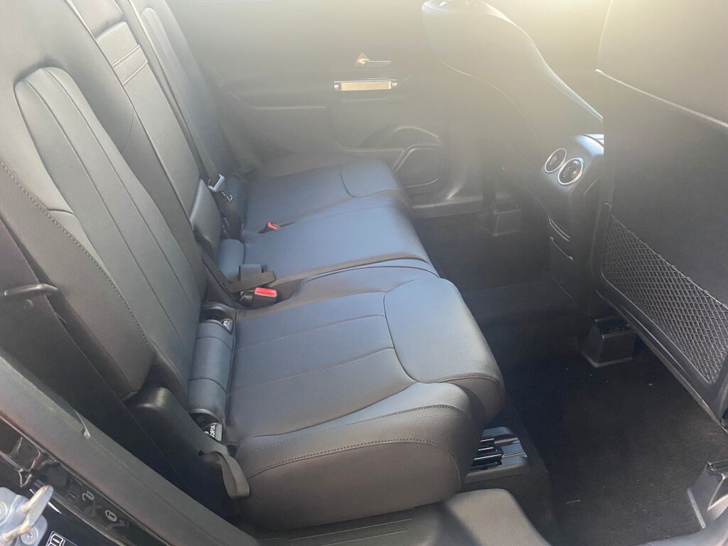 2026 Mercedes Benz GLB 250 4MATIC photo 18