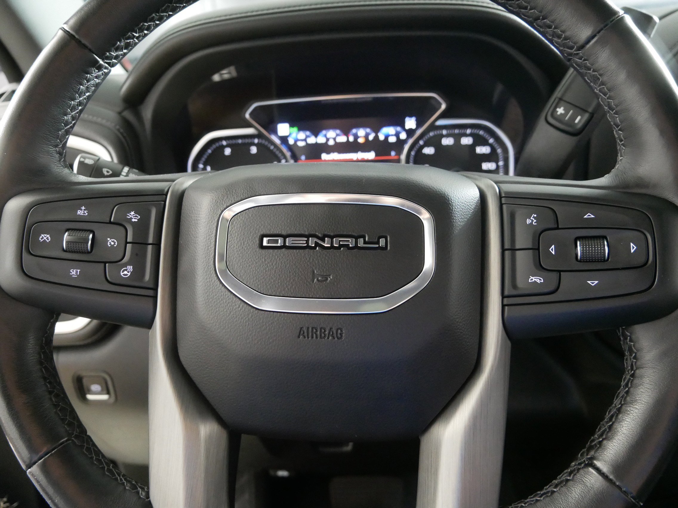 2022 Gmc Sierra 2500 HD Denali photo 25