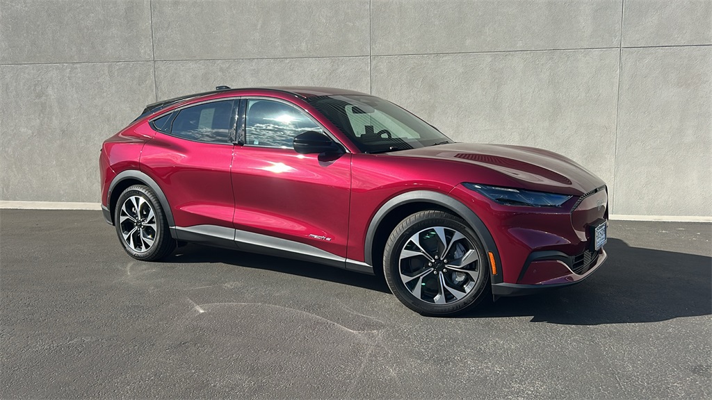 2025 Ford Mustang Mach-E