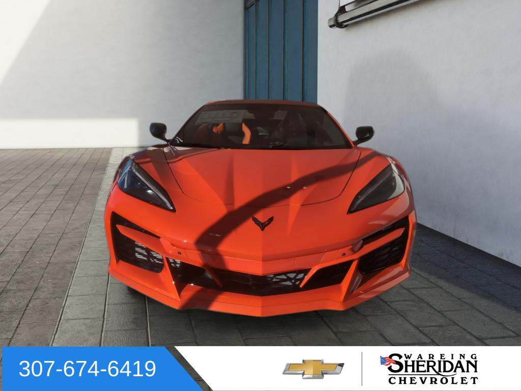 2025 Chevrolet Corvette E-Ray 3LZ photo 2