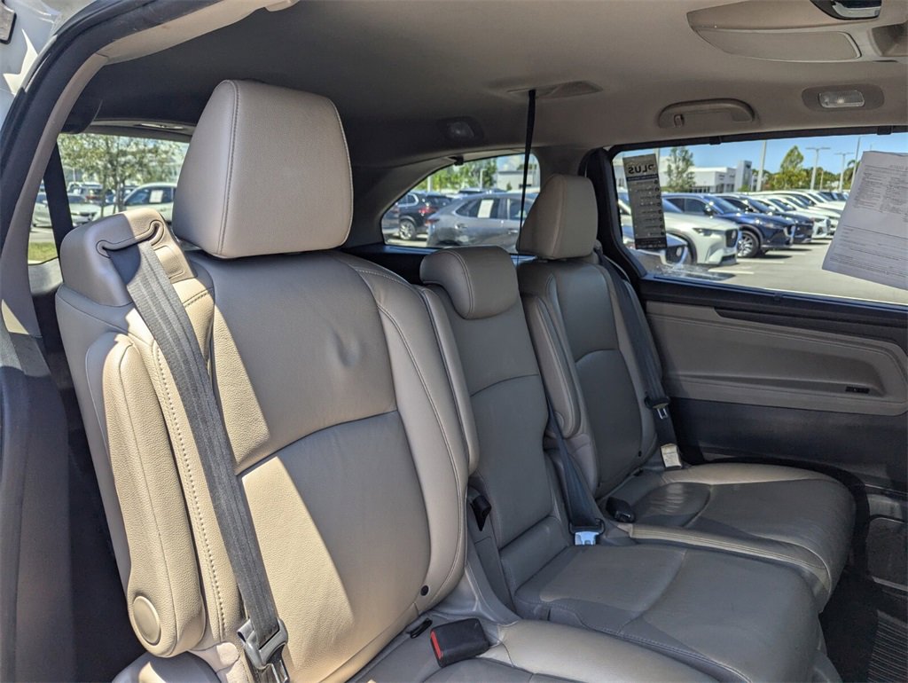 2020 Honda Odyssey EX-L photo 14