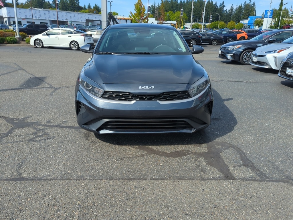 2022 Kia Forte LXS photo 3