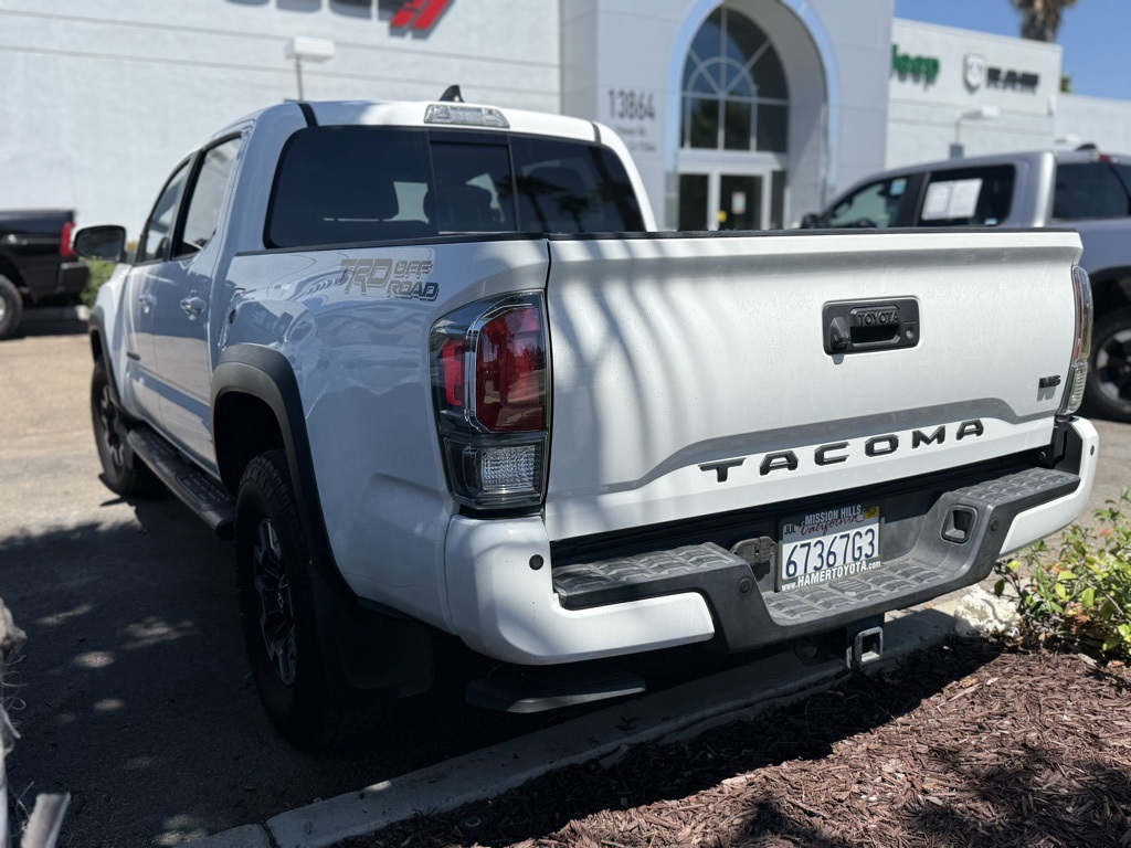 2021 Toyota Tacoma SR5 photo 3
