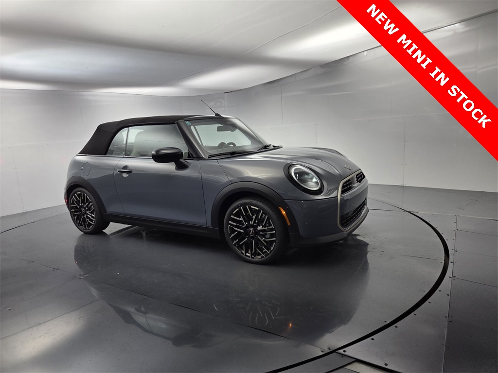 2026 MINI Convertible S's photo