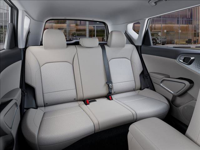 2025 Kia Soul LX photo 16