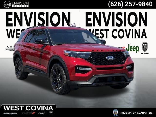 2024 Ford Explorer ST's photo
