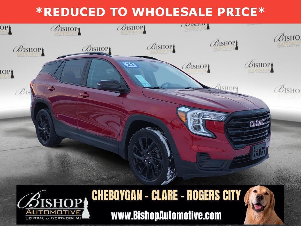 2023 GMC Terrain SLE's photo