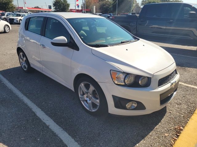 2015 Chevrolet Sonic LTZ photo 2