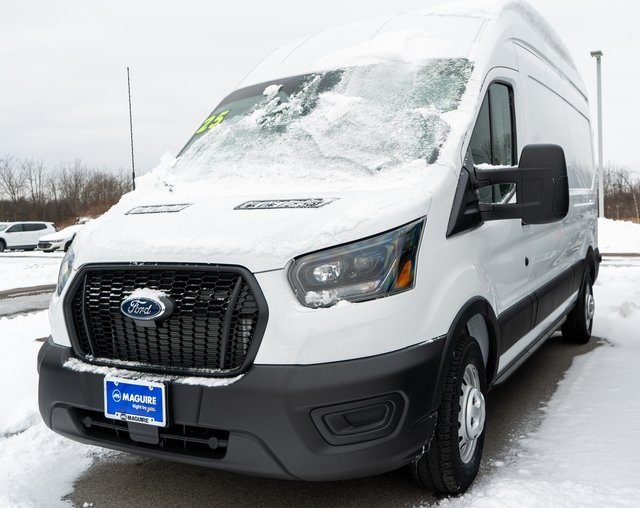 2025 Ford Transit Van Base's photo