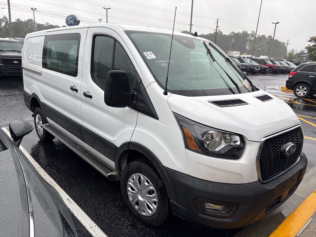 2024 Ford Transit photo 2
