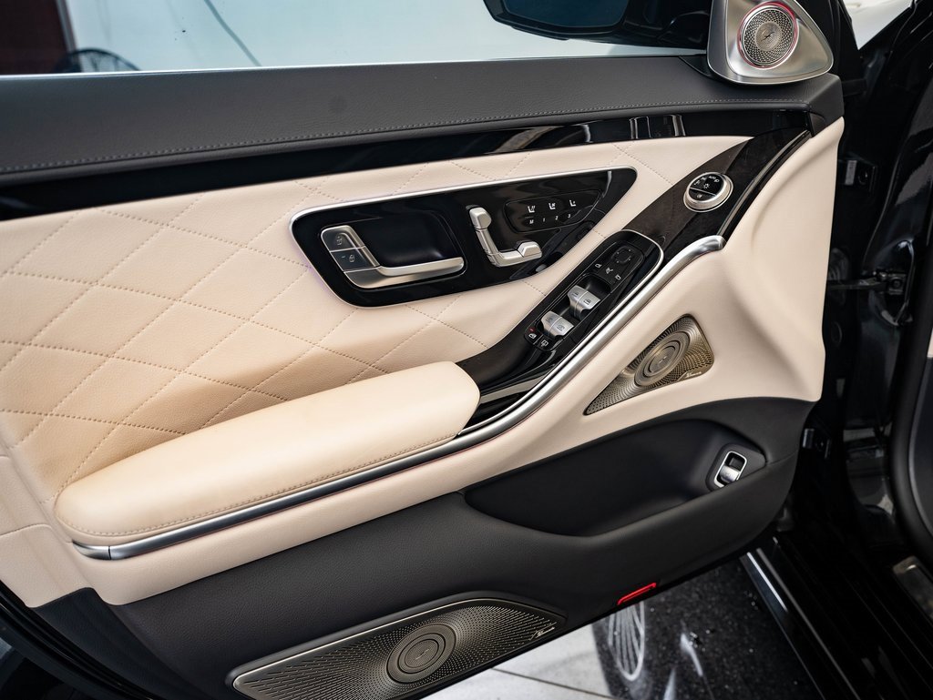 2022 Mercedes Benz S 580 4MATIC photo 23