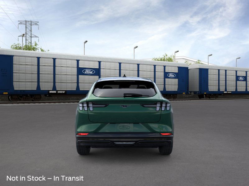 2025 Ford Mustang Mach-E Premium photo 4
