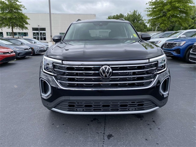 2025 Volkswagen Atlas SE Technology photo 2