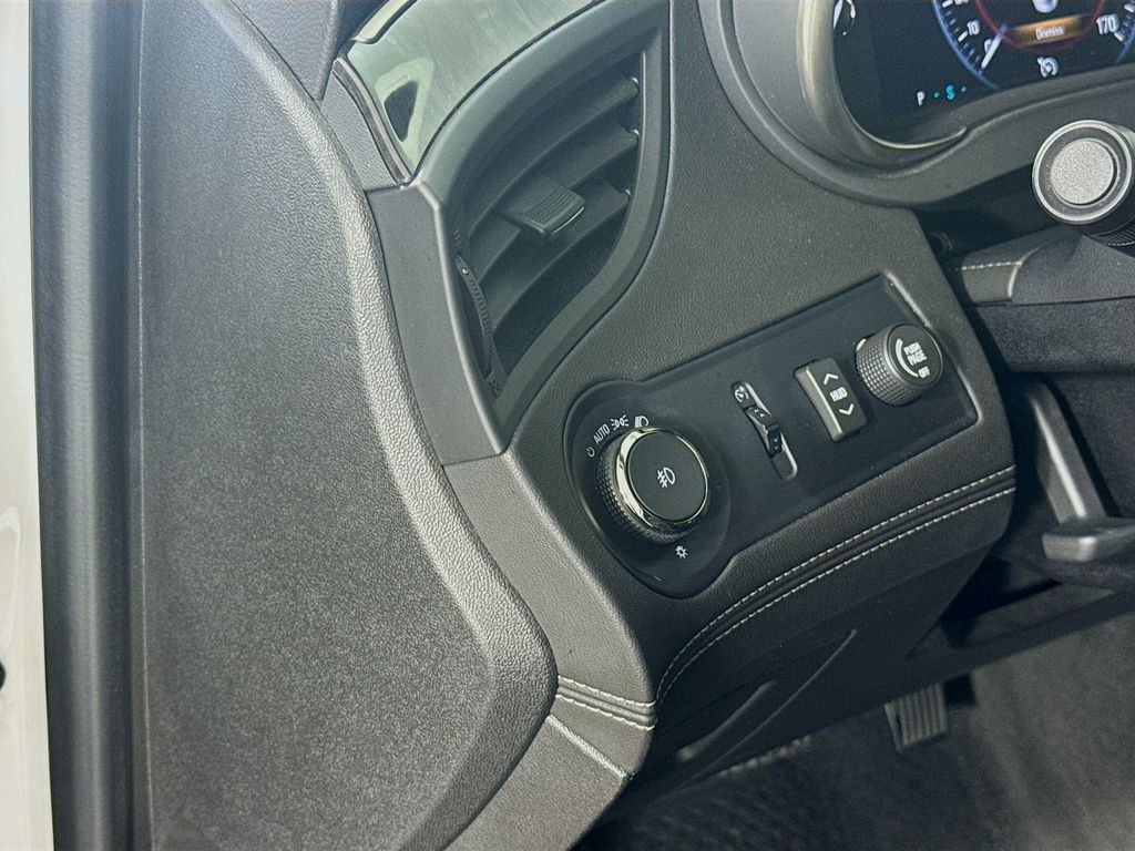 2014 Buick LaCrosse Leather photo 10