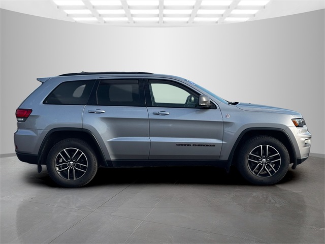 2017 Jeep Grand Cherokee Trailhawk photo 7