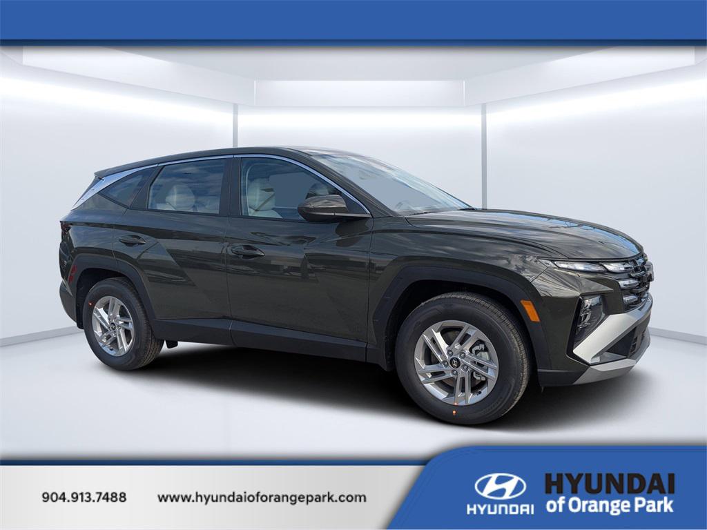 2026 Hyundai Tucson SE's photo