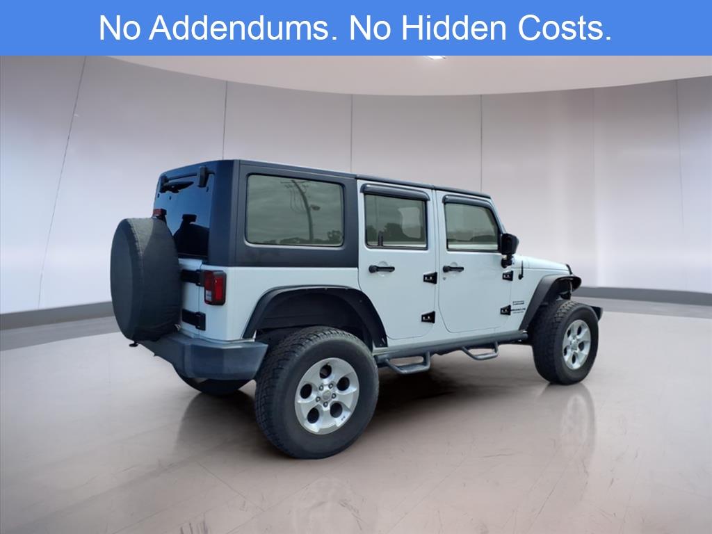 2017 Jeep Wrangler Unlimited Sport photo 4