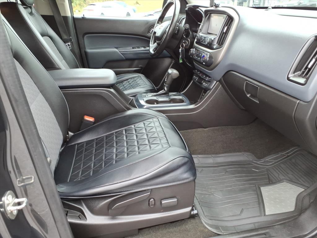 2016 Chevrolet Colorado Z71 photo 28