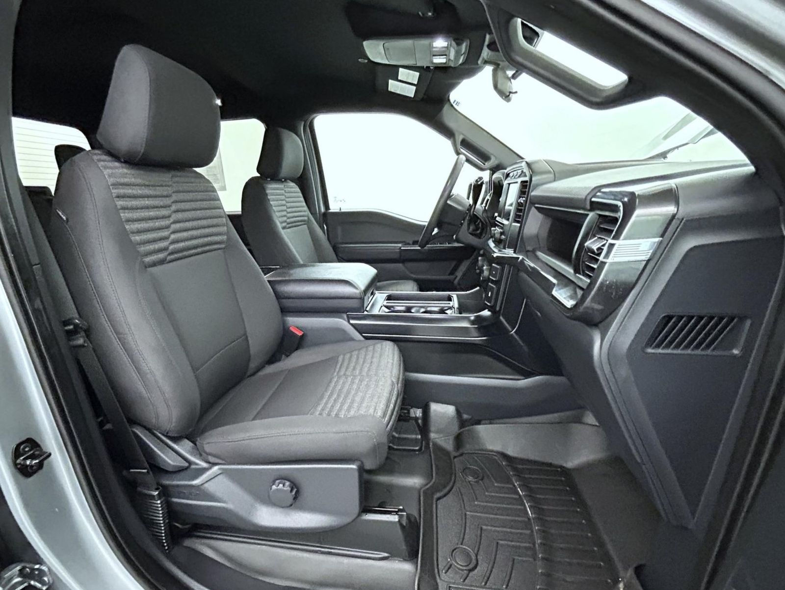 2023 Ford F-150 XL photo 15